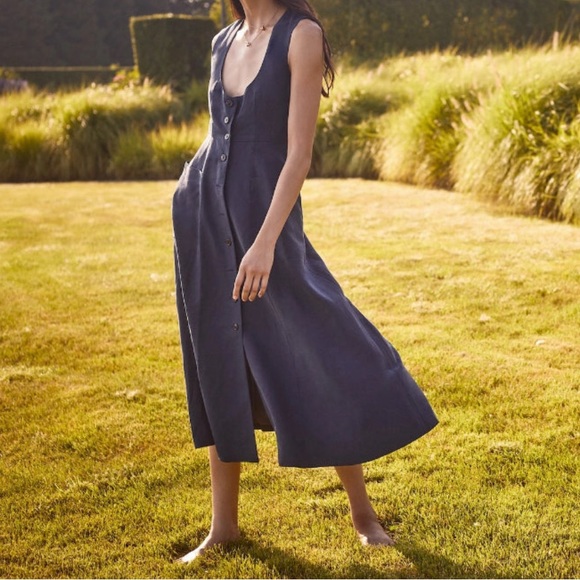 BLACK IRIS Lottie Dress - Picture 1 of 3